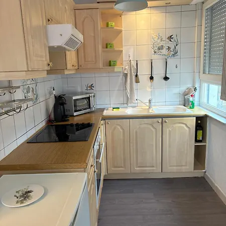Apartment Escapade Familiale - Parking Prive - 25 Min De Bale *