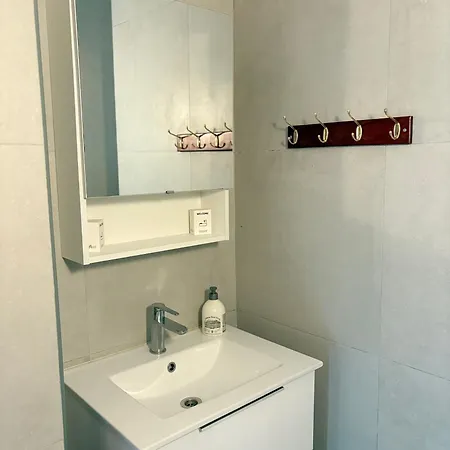 Escapade Familiale - Parking Prive - 25 Min De Bale