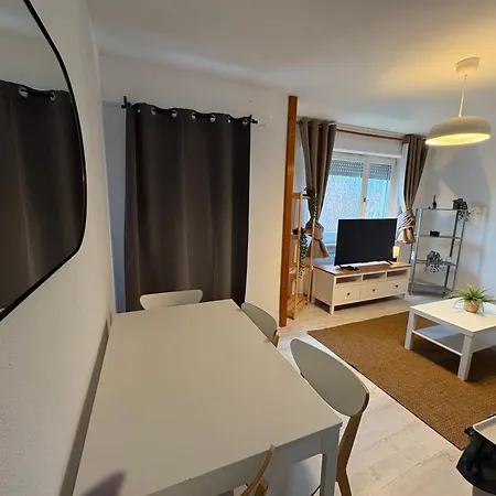 Escapade Familiale - Parking Prive - 25 Min De Bale Apartment Mulhouse
