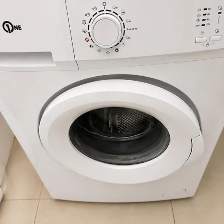 Escapade Familiale - Parking Prive - 25 Min De Bale Apartament