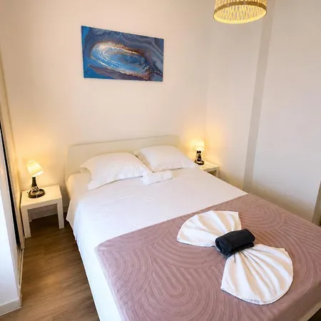 Apartament Escapade Familiale - Parking Prive - 25 Min De Bale *